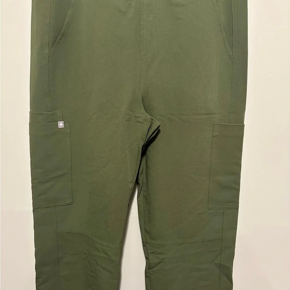 FIGS Axim 2.0 Cargo Pants -NEW- Men’s Size M